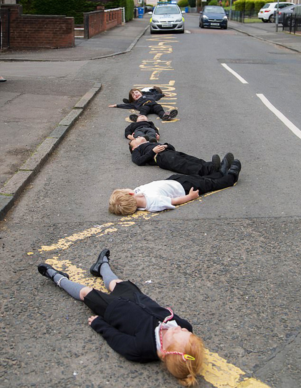 truong de hoc sinh gia chet anh 8