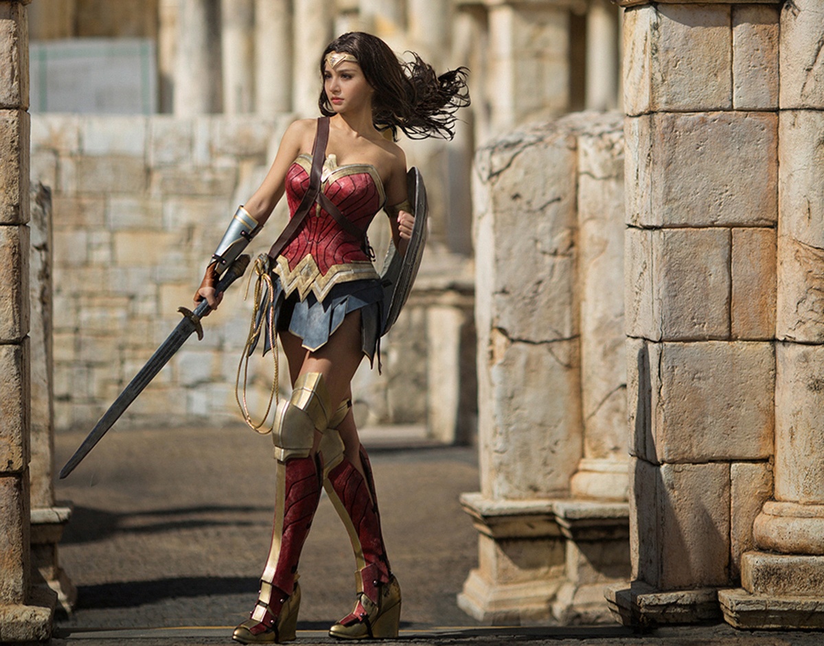 co gai cosplay wonder woman anh 7