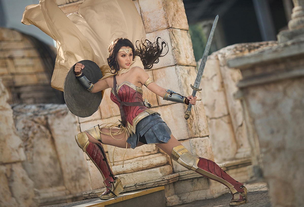 co gai cosplay wonder woman anh 4