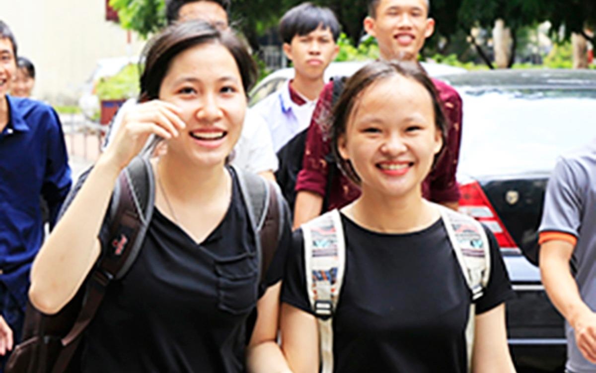 68 thi sinh dau tien trung tuyen DH Ngoai thuong nam 2017 hinh anh