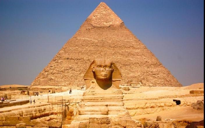 Giai cau do giup cong chua, hoang tu thap dien tren sa mac hinh anh