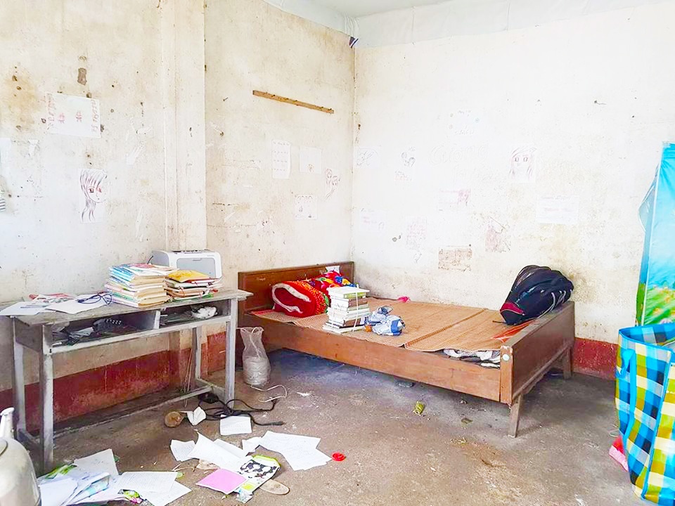 thay giao xin ra khoi nganh anh 2