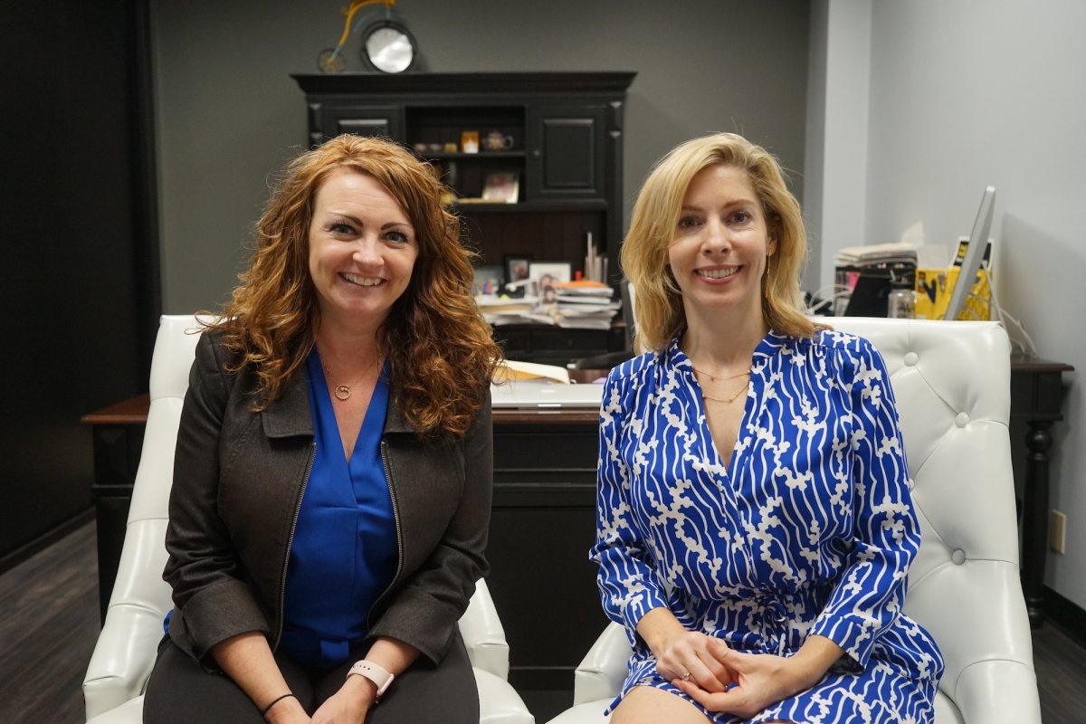 ben trong truong hoc anh 9