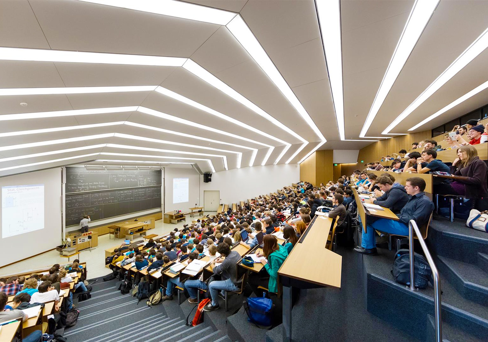 nhung dai hoc tot nhat the gioi anh 11