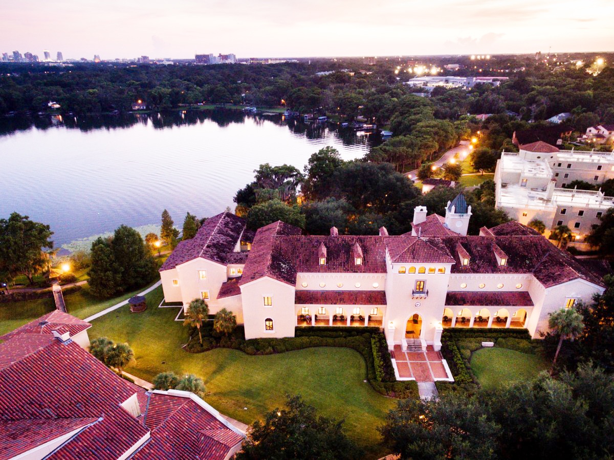 truong dai hoc dep nhat anh 2