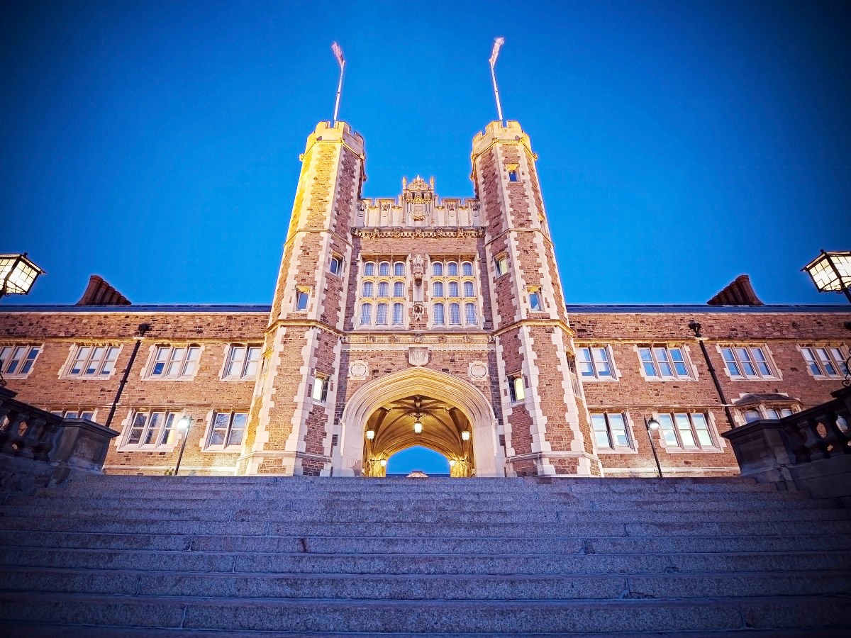 truong dai hoc dep nhat anh 7