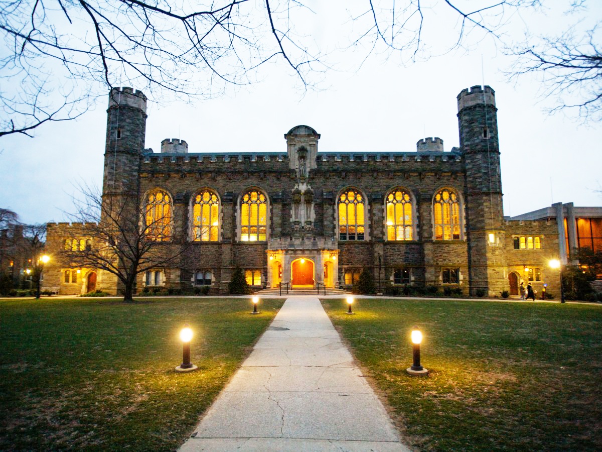 truong dai hoc dep nhat anh 10