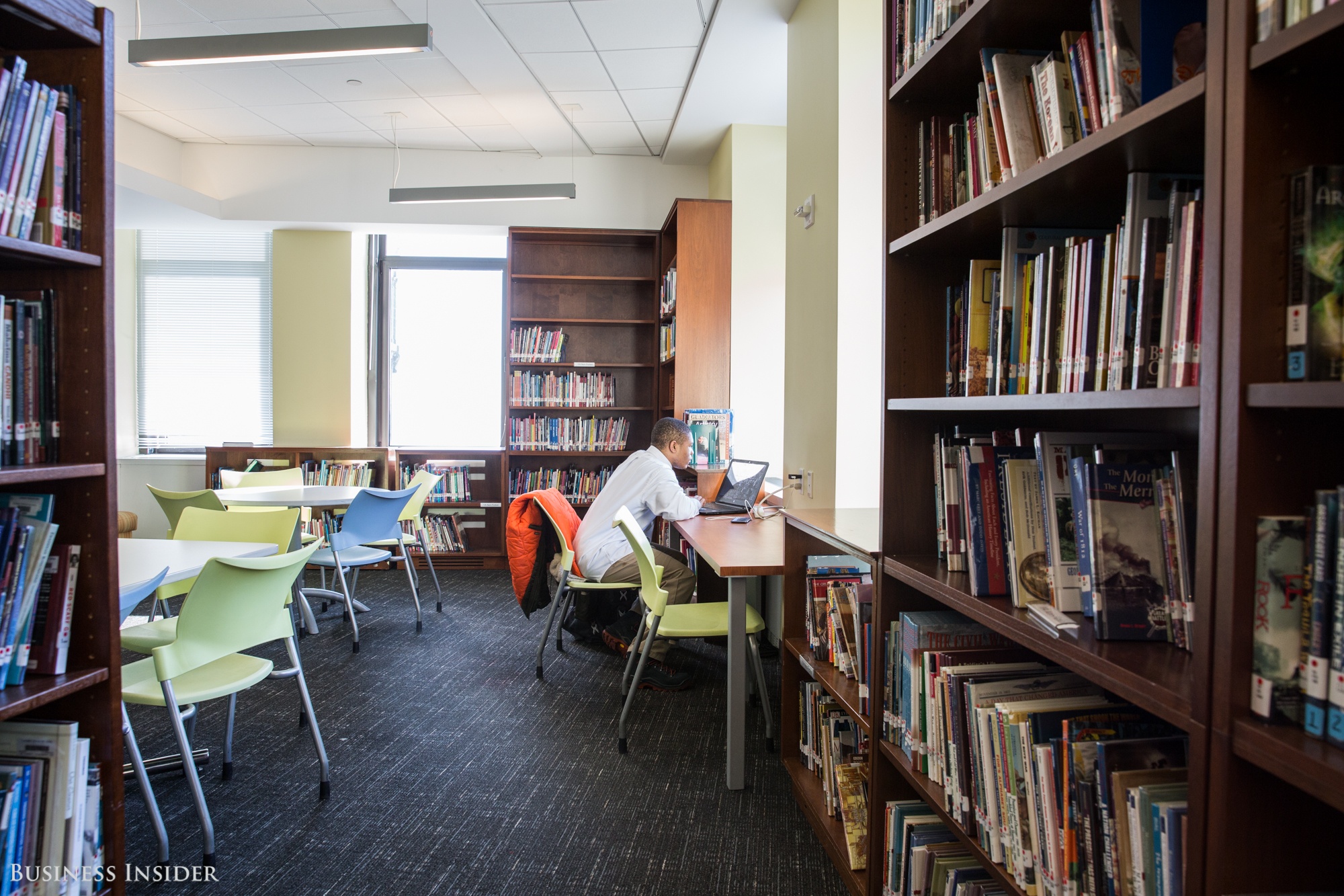 truong hoc sang trong anh 10