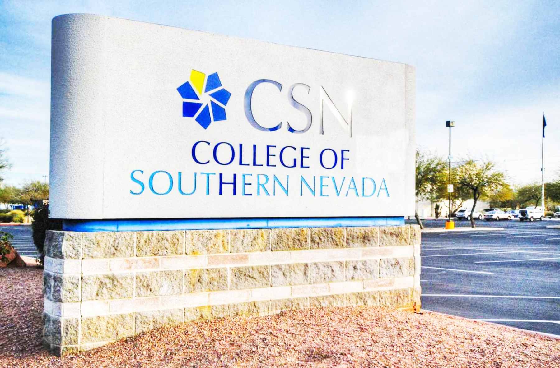 truong co ty le tot nghiep thap nhat anh 8