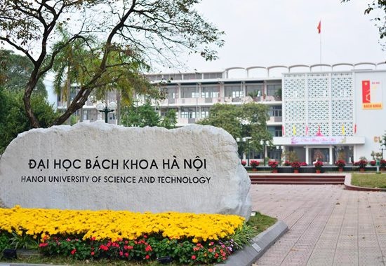 sinh vien bi duoi hoc anh 3