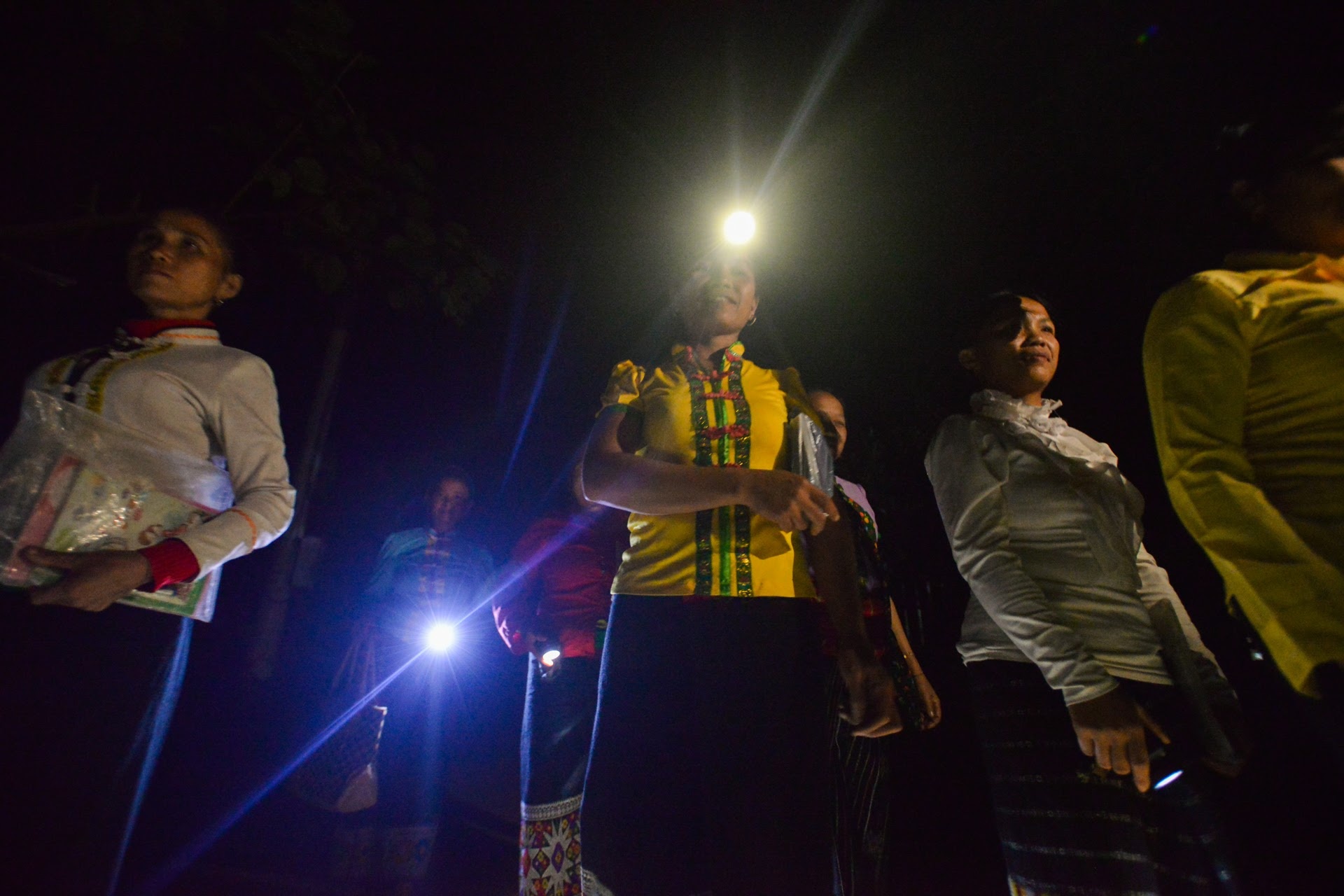 lop hoc sau xoa mu chu anh 16