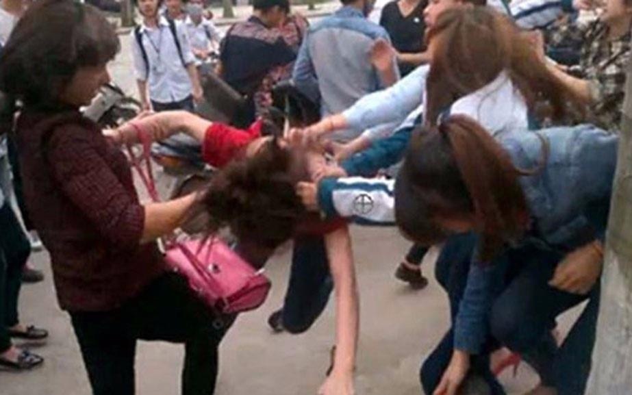 Truong de xay ra lam thu, bao luc hoc duong se bi cat thi dua hinh anh