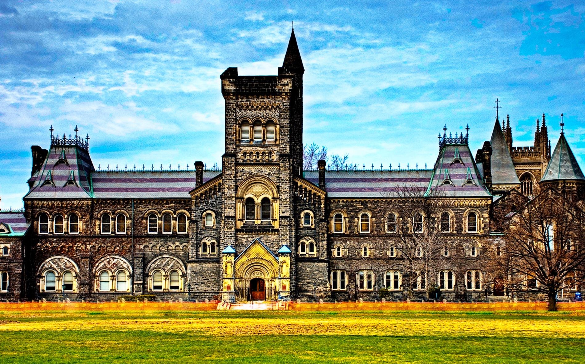 10 truong su pham tot nhat the gioi hinh anh