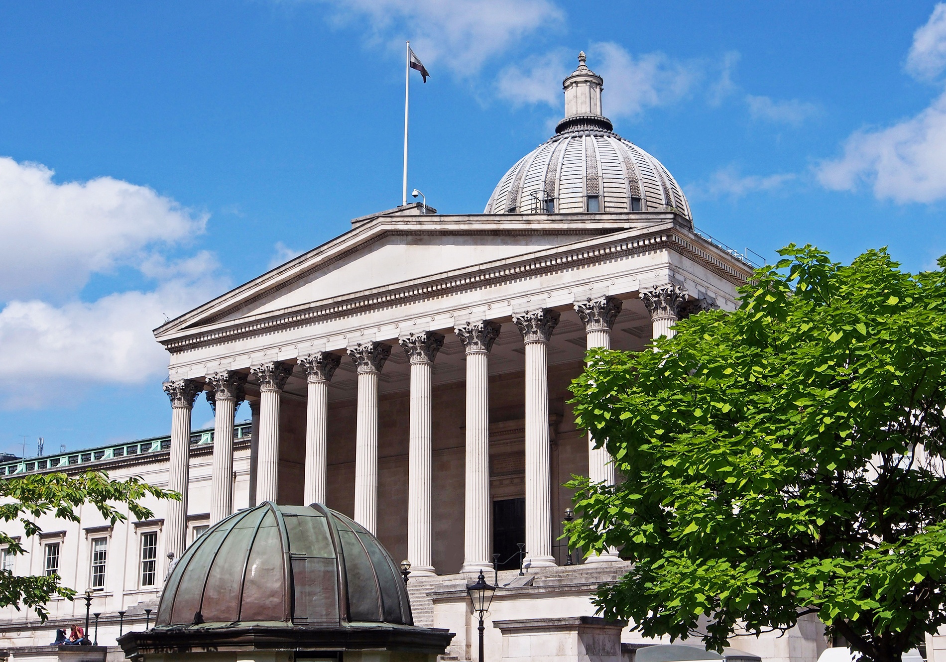 truong y tot nhat the gioi anh 9