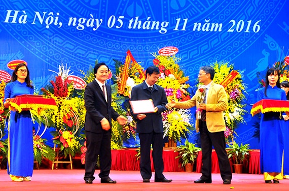 Thu tuong yeu cau ra soat chat luong giao su, pho giao su hinh anh
