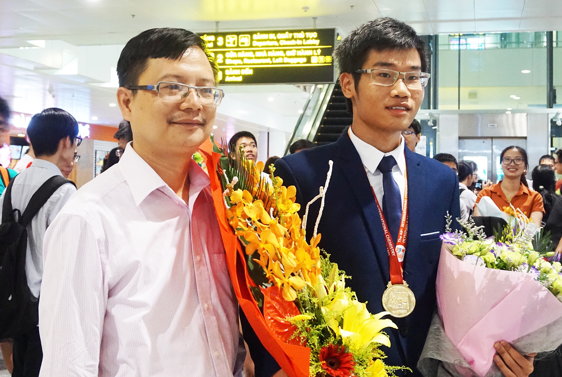 huy chuong vang Olympic quoc te anh 3