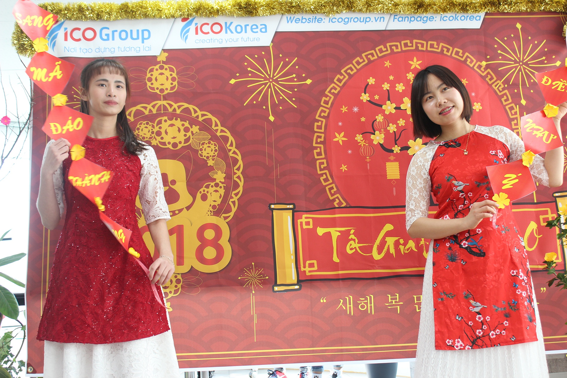 du hoc sinh don Tet anh 1