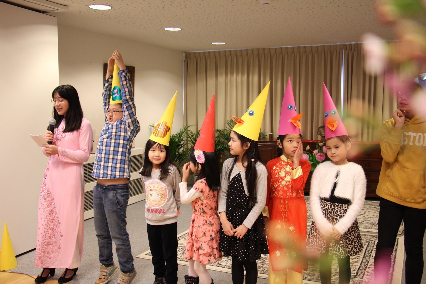 du học sinh đón Tết ảnh 4 du hoc sinh don Tet anh 4