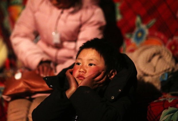 cậu bé tóc đóng băng ảnh 3 cau be toc dong bang anh 3