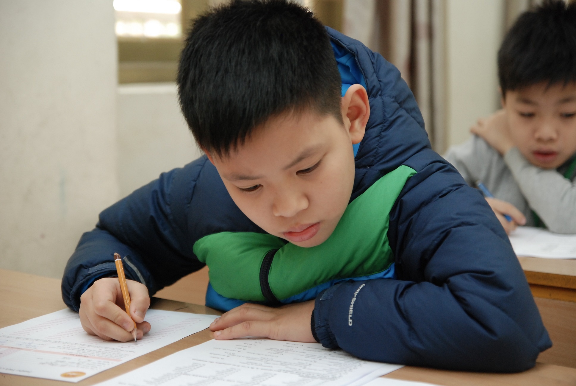 olympic tieng anh tieu hoc anh 2