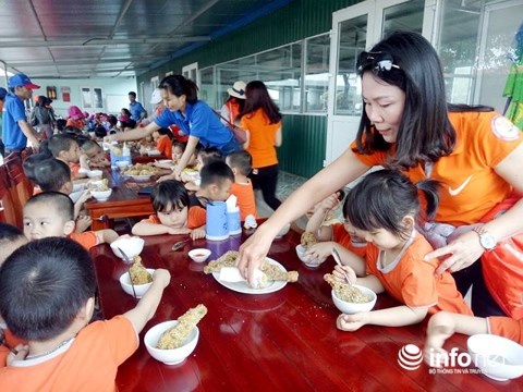 Luong 0 dong, nhieu giao vien o Ha Tinh ruc rich bo nghe hinh anh