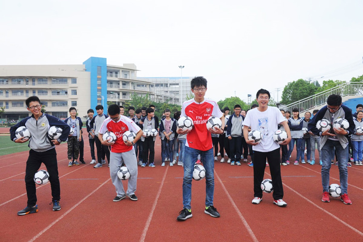 ap luc hoc tap anh 13