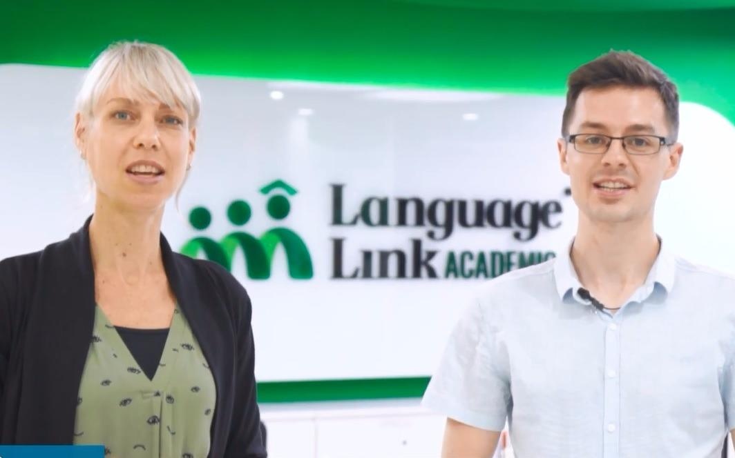 Hoc tieng Anh cung giao vien nuoc ngoai tren Zing.vn hinh anh