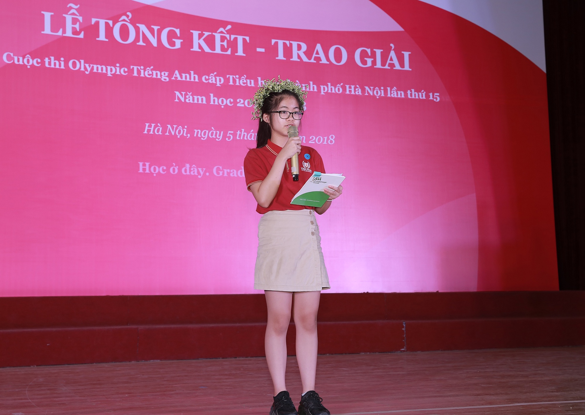 quán quân olympic tiếng anh tiểu học ảnh 1 quan quan olympic tieng anh tieu hoc anh 1