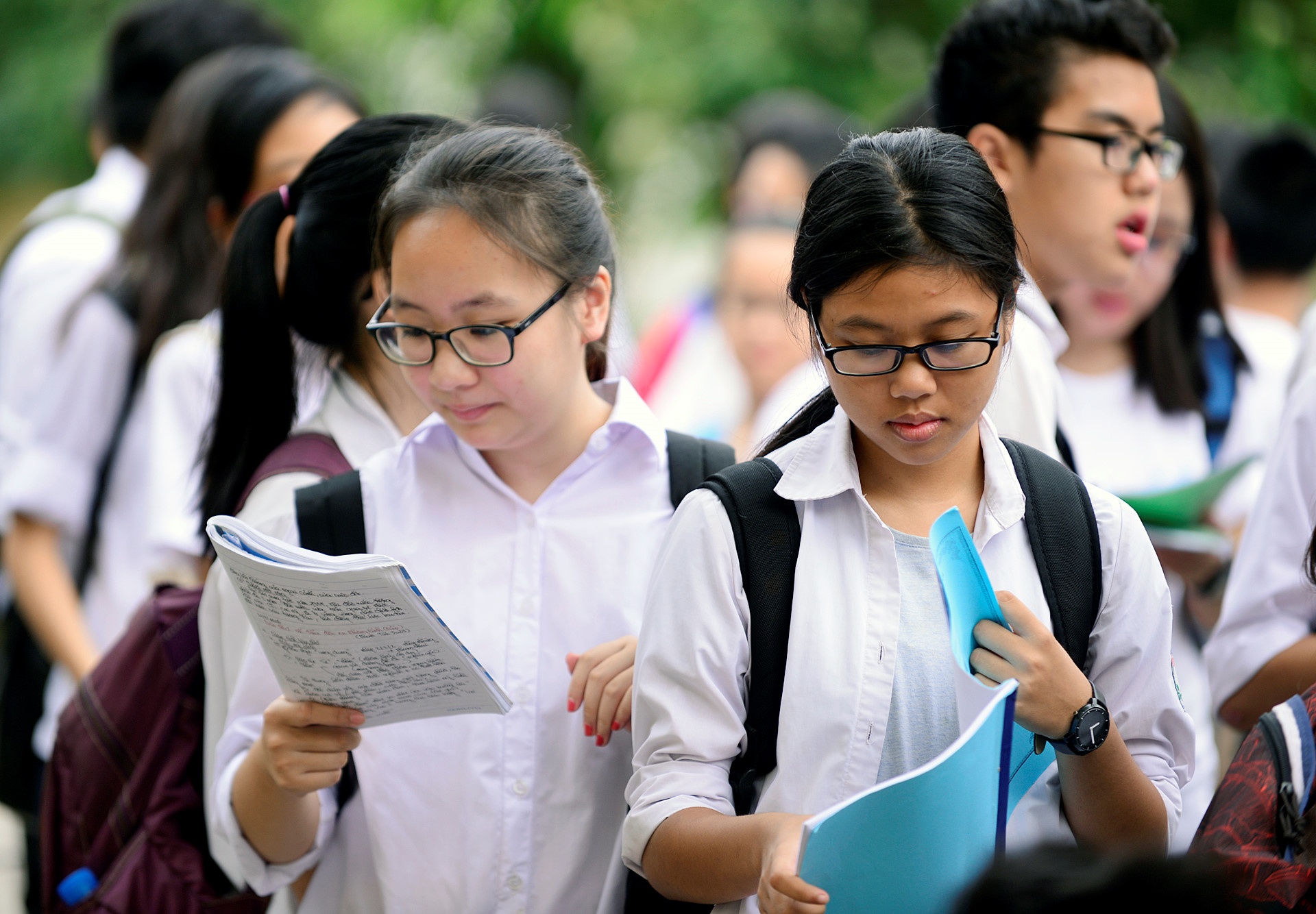 Gan 95.000 thi sinh gianh suat vao lop 10 o Ha Noi hinh anh