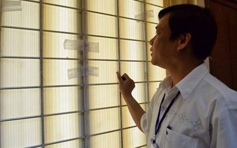 Thue khach san de in sao, trang dem trong de thi THPT quoc gia 2018 hinh anh