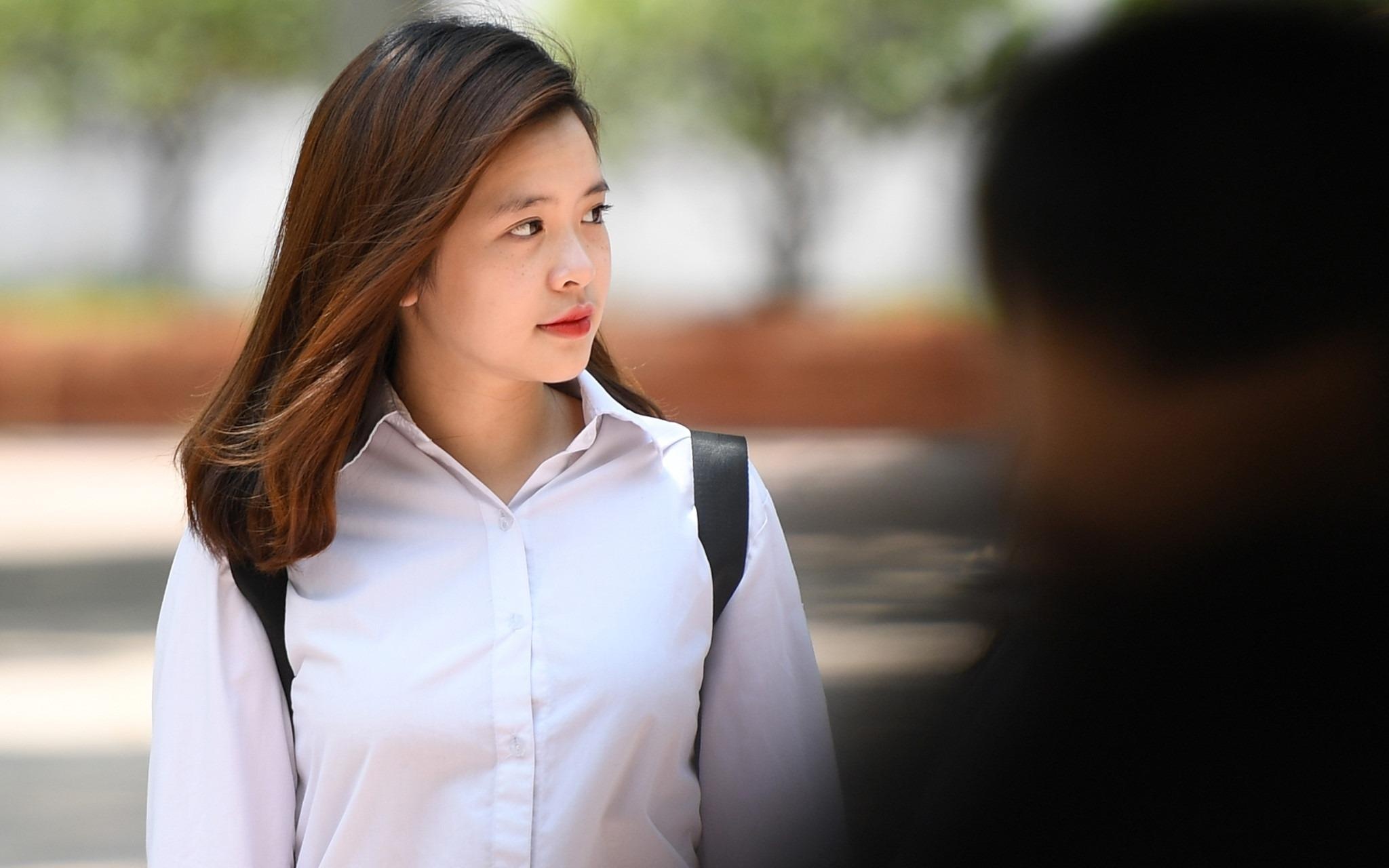 Bai thi THPT quoc gia 2018 duoc quan ly nghiem ngat the nao? hinh anh