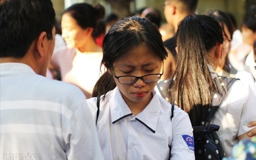 32.000 'De vang' truot lop 10 truong cong: Gio lo rut ho so hinh anh