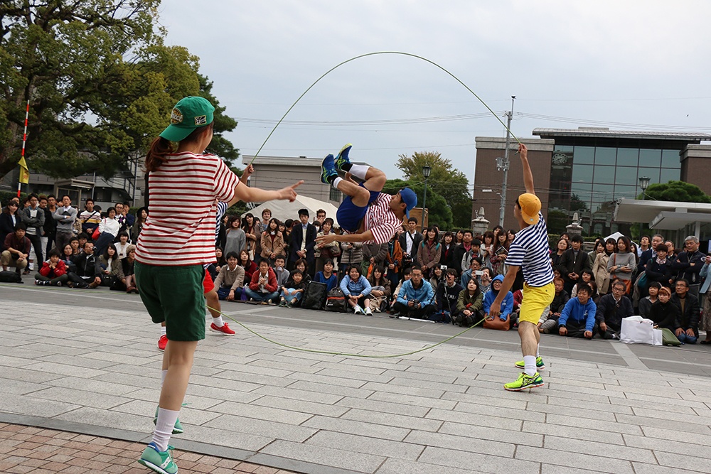 dai hoc hang dau nhat ban anh 9