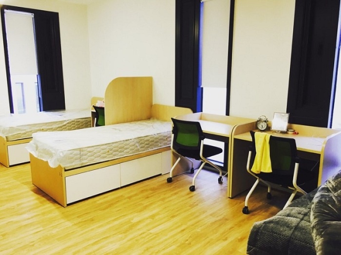 ky tuc xa hang sang anh 3