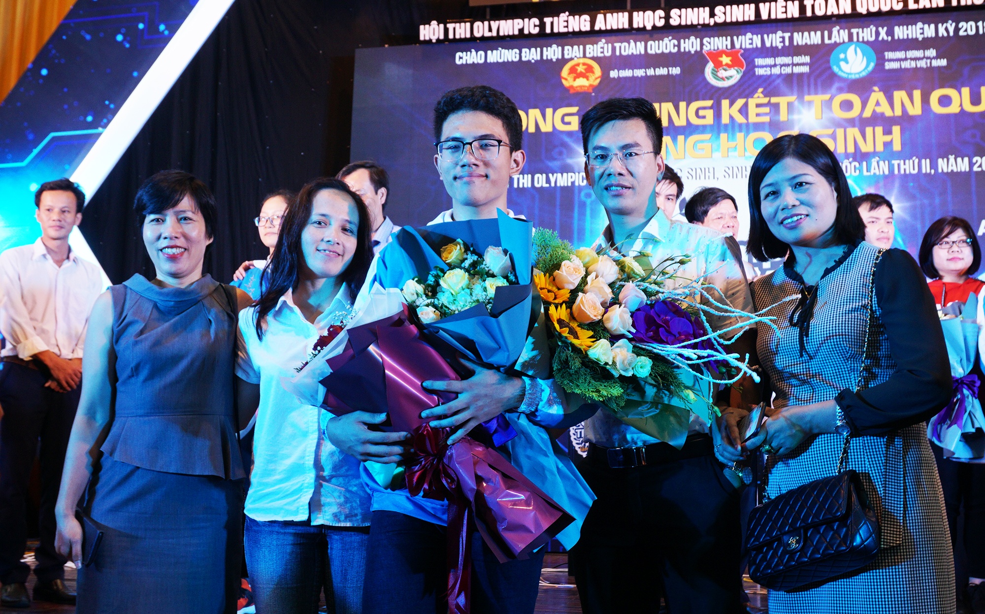 quán quân olympic tiếng Anh ảnh 1 quan quan olympic tieng Anh anh 1