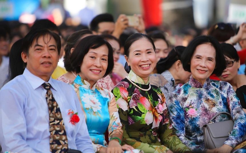 So GD&DT TP.HCM khong nhan hoa, qua ngay Nha giao Viet Nam hinh anh