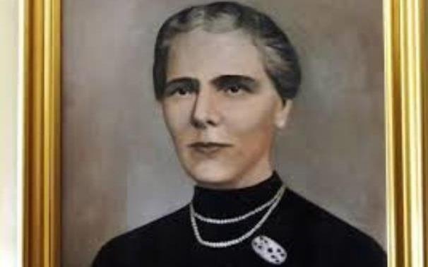 Elisa Leonida Zamfirescu tung bi truong hoc tu choi vi la nu hinh anh