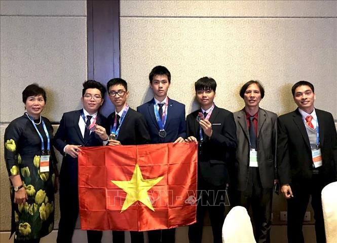 Olympic về Thiên văn học và Vật lý thiên văn quốc  ảnh 1 Olympic ve Thien van hoc va Vat ly thien van quoc anh 1