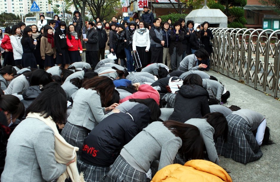 thi dai hoc o han quoc anh 10