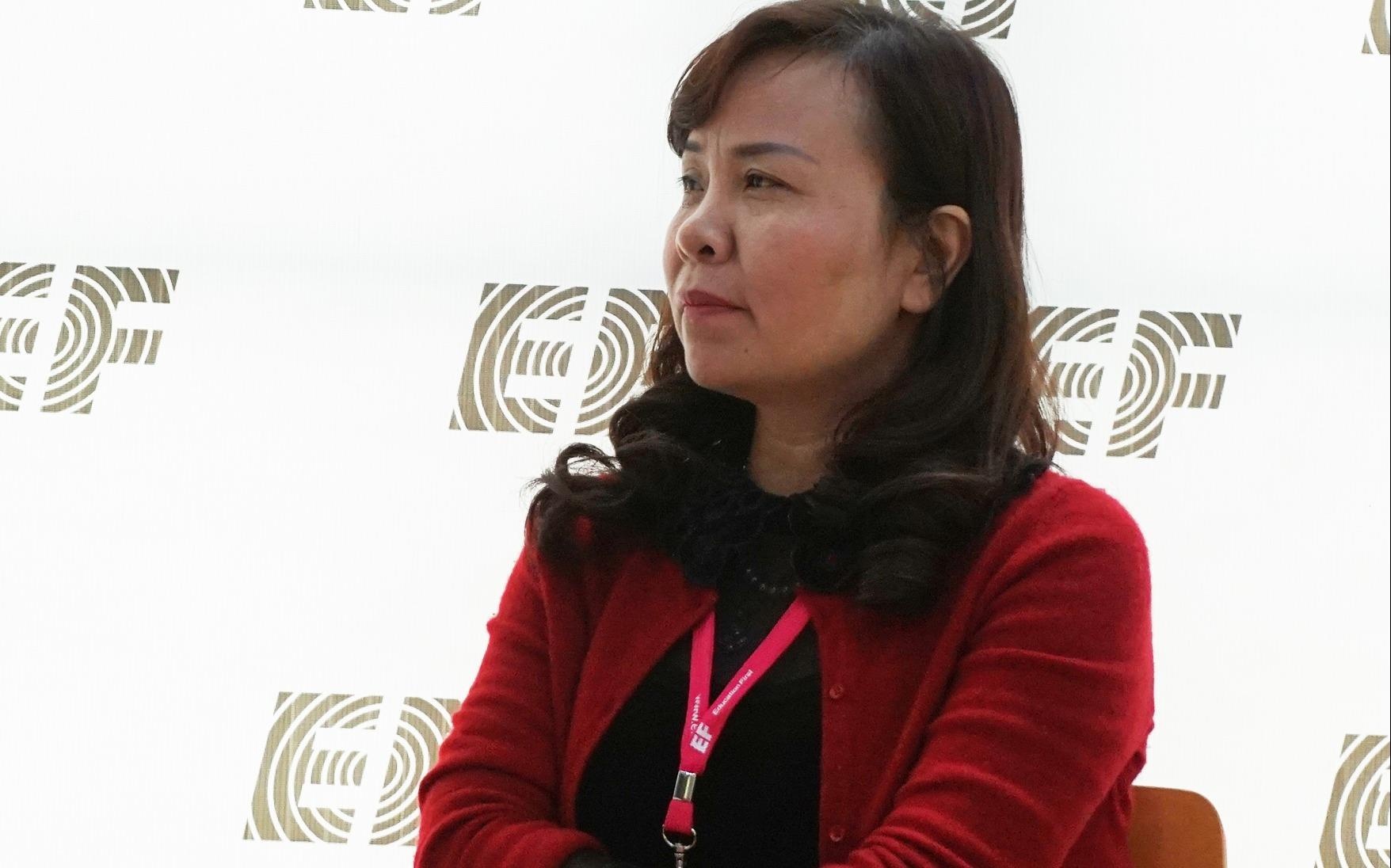 'Dai ngo giao vien va chuong trinh la rao can phat trien tieng Anh' hinh anh