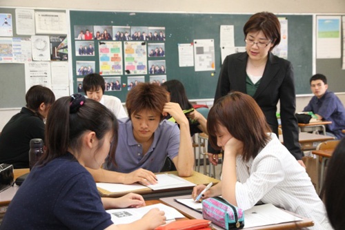 nuoc co hoc van cao nhat the gioi anh 2