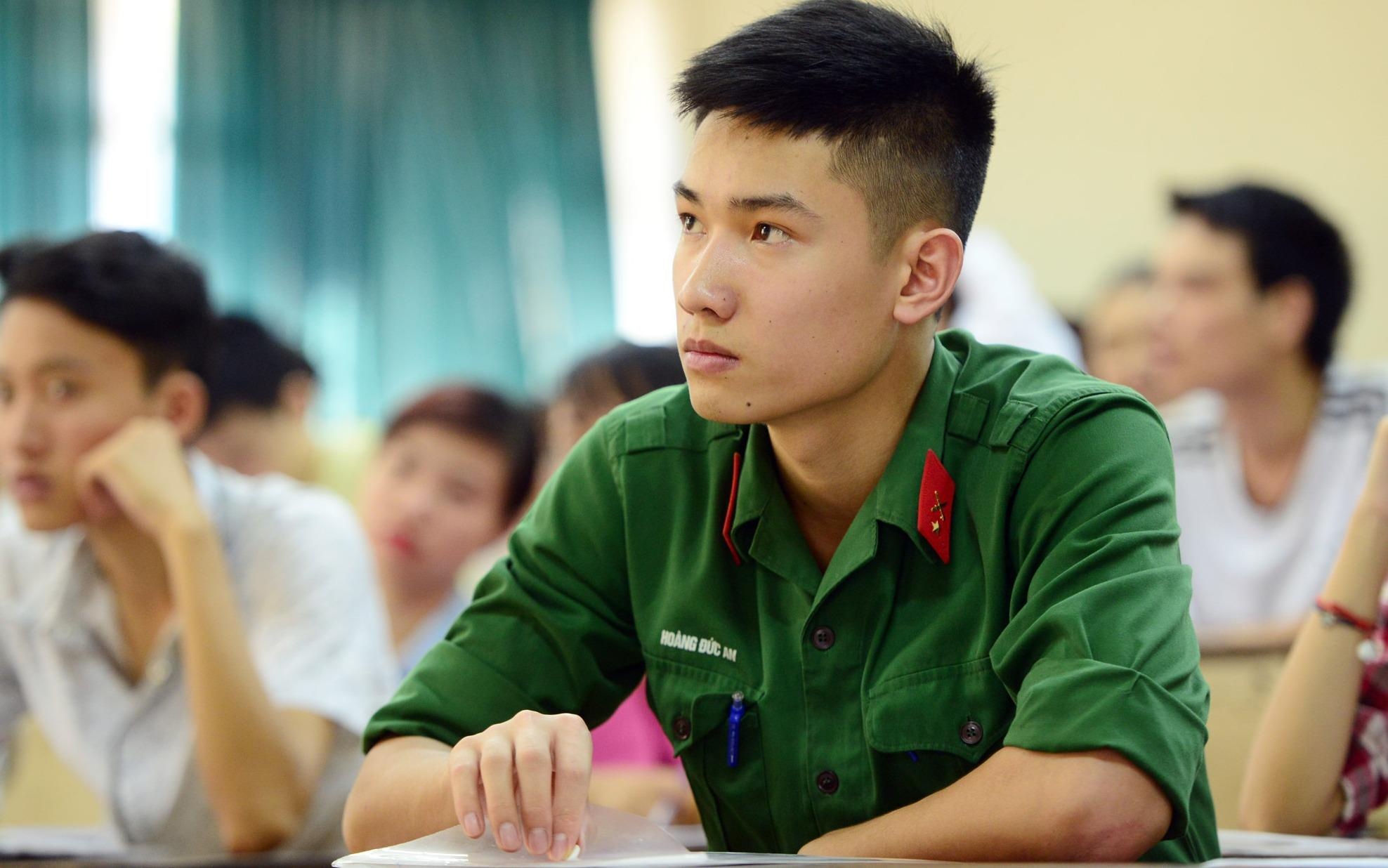 Hoc vien Quan y xet tuyen khoi A khong? hinh anh