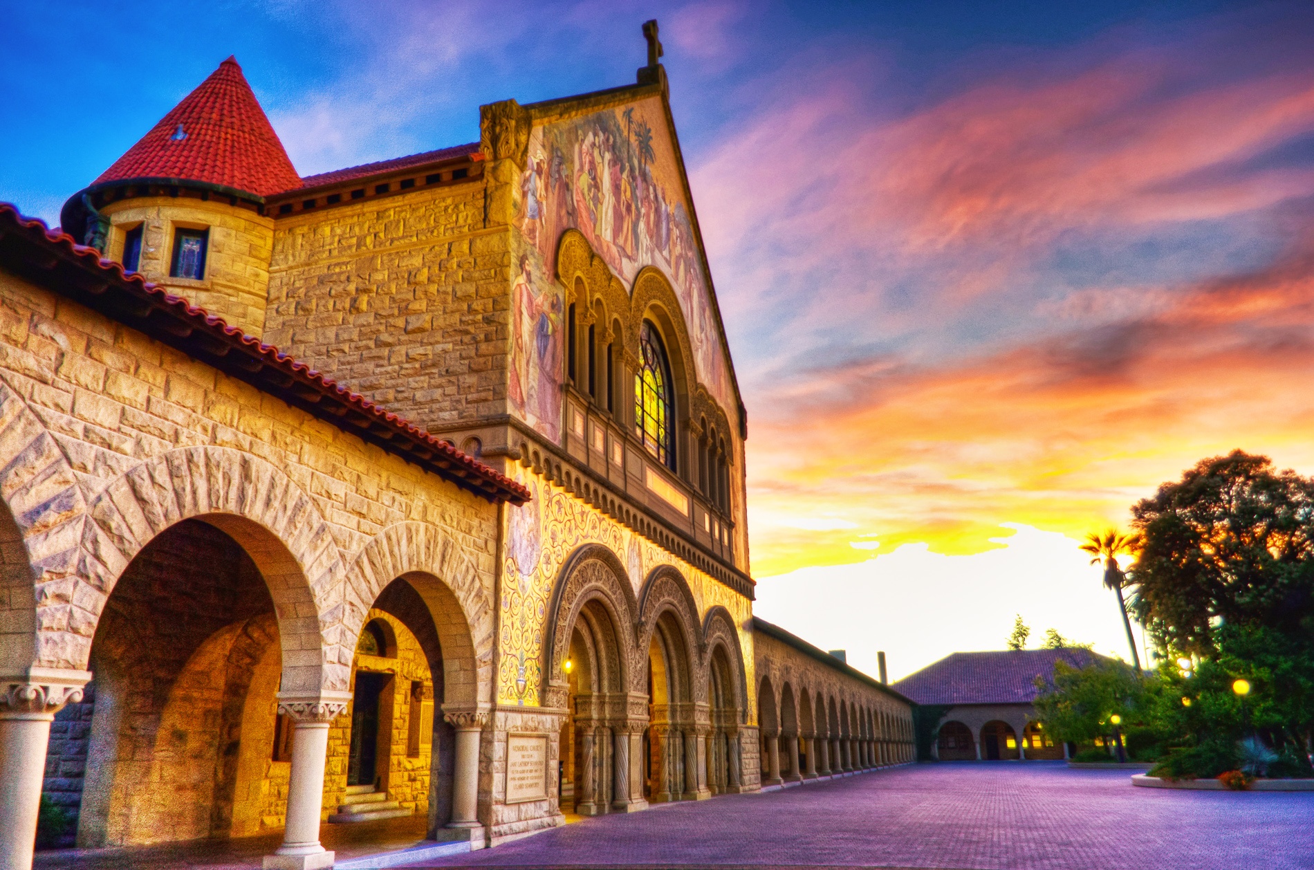 10 truong dai hoc dep nhat the gioi hinh anh