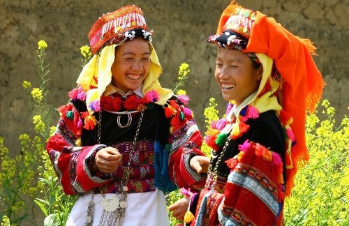 Vo mong de to tinh, tho bat nuoc la va nhung phong tuc don Tet doc dao hinh anh