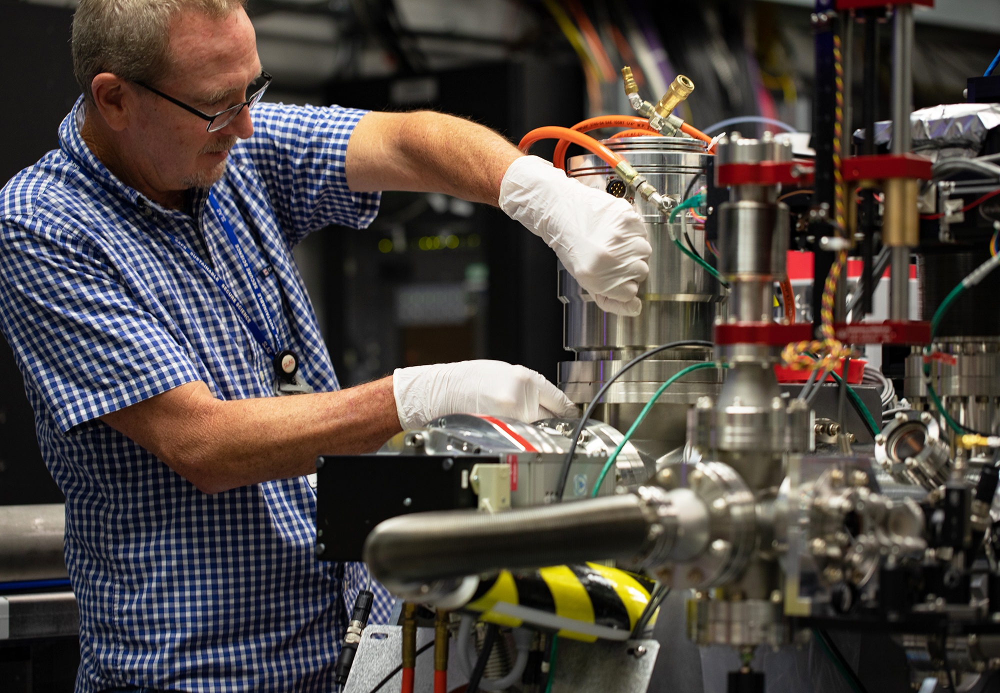 phong thi nghiem hien dai nhat the gioi anh 5