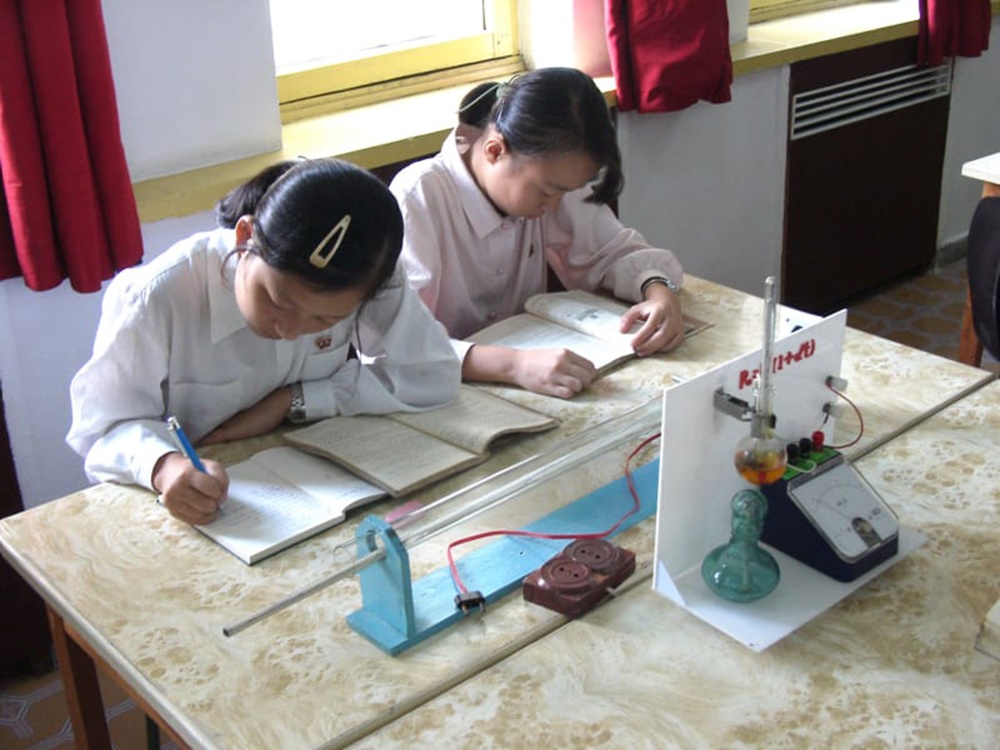 truong hoc o Trieu Tien anh 3