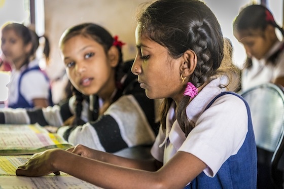 ap luc hoc hanh anh 7