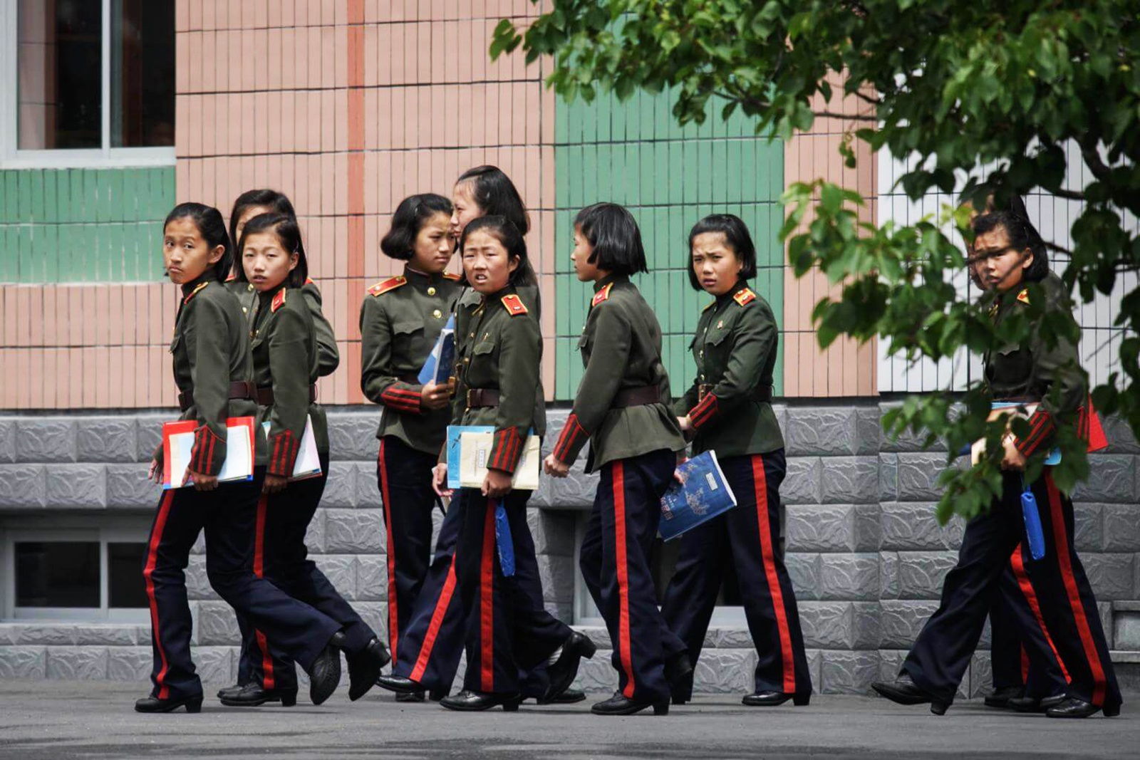 lop hoc o trieu tien anh 8