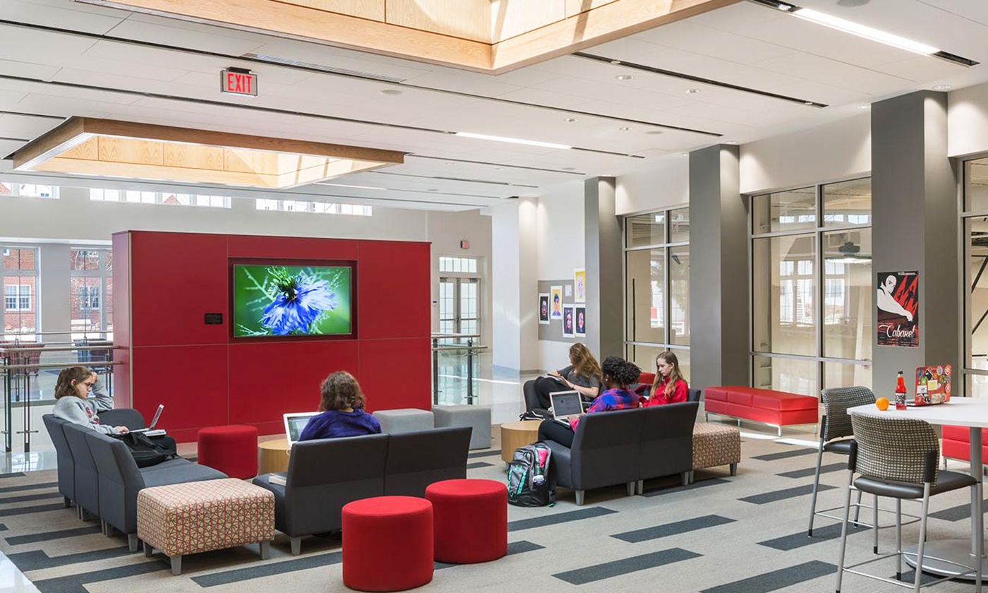 Truong hoc cua con tong thong Trump anh 5