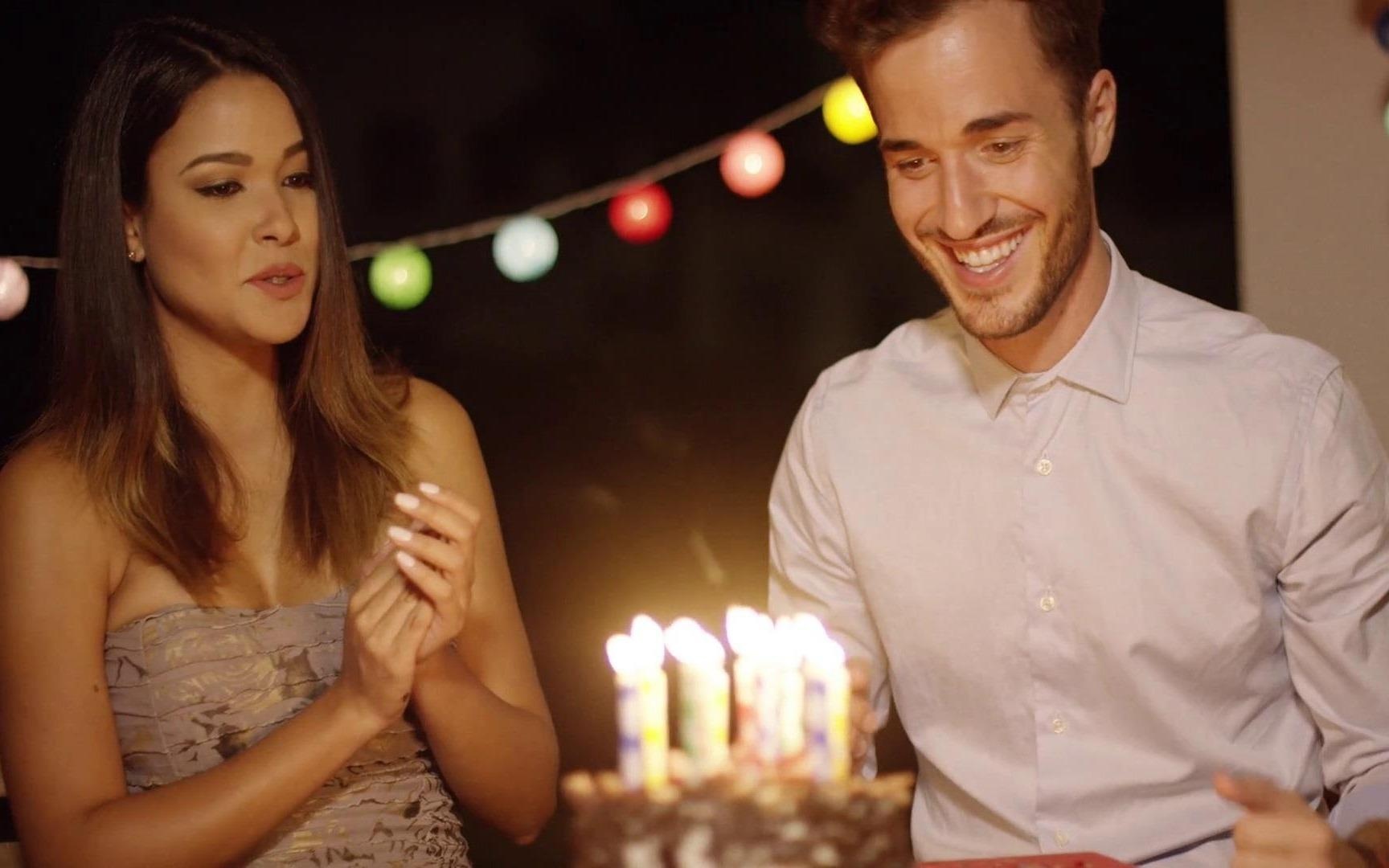 Cau do kinh dien xac dinh sinh nhat cua Harry hinh anh